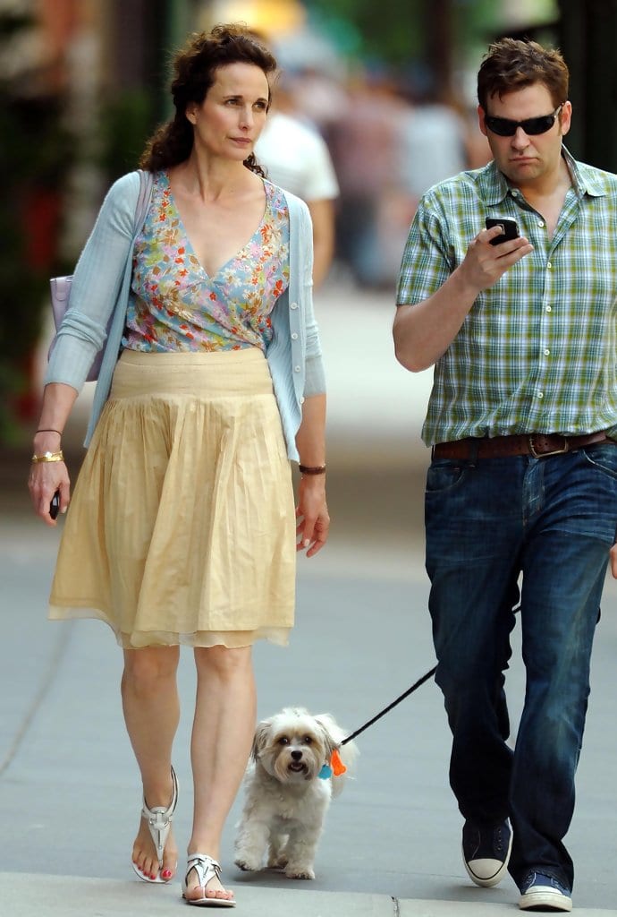 Andie MacDowell - Famous Personalities  Shih Tzu